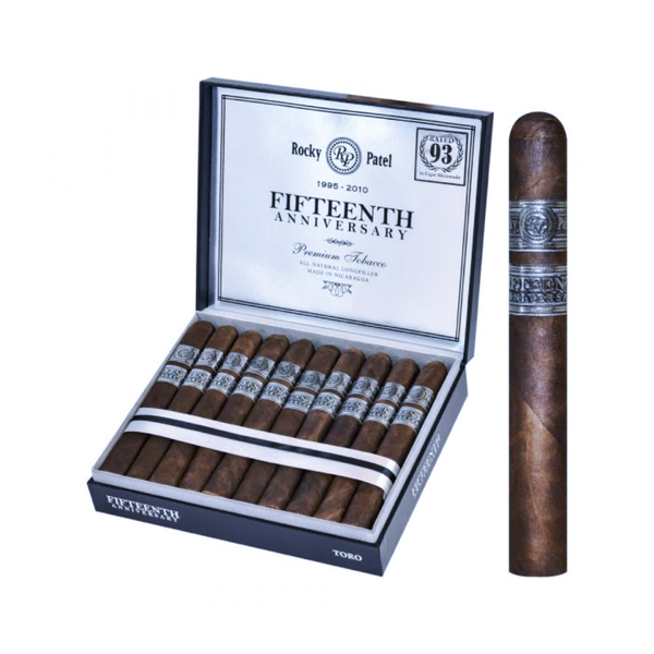 ROCKY PATEL 15TH ANNIVERSARY TORO 10CT